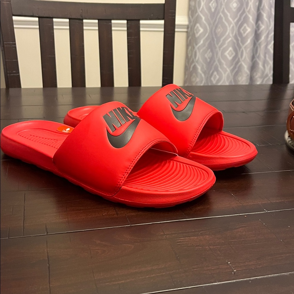 Nike Victori One Slides Shoes Sandals new CN9675 600 Mens Size 13
